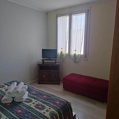 Peschiera Appartamenti Vacanze Peschiera del Garda Ngoại thất bức ảnh