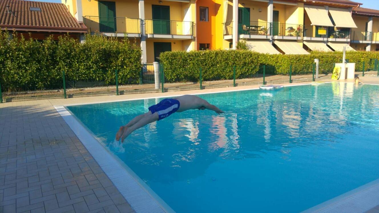 Peschiera Appartamenti Vacanze Peschiera del Garda Ngoại thất bức ảnh