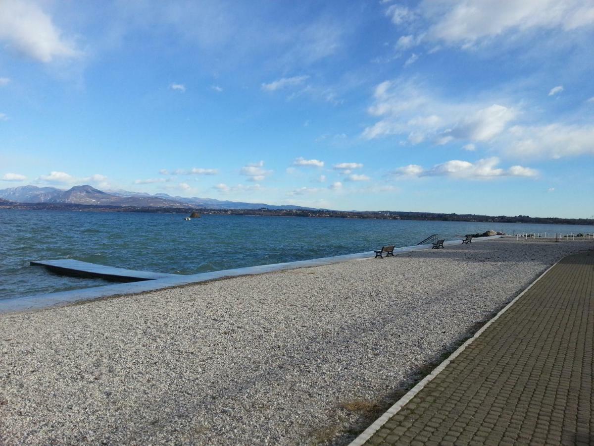Peschiera Appartamenti Vacanze Peschiera del Garda Ngoại thất bức ảnh