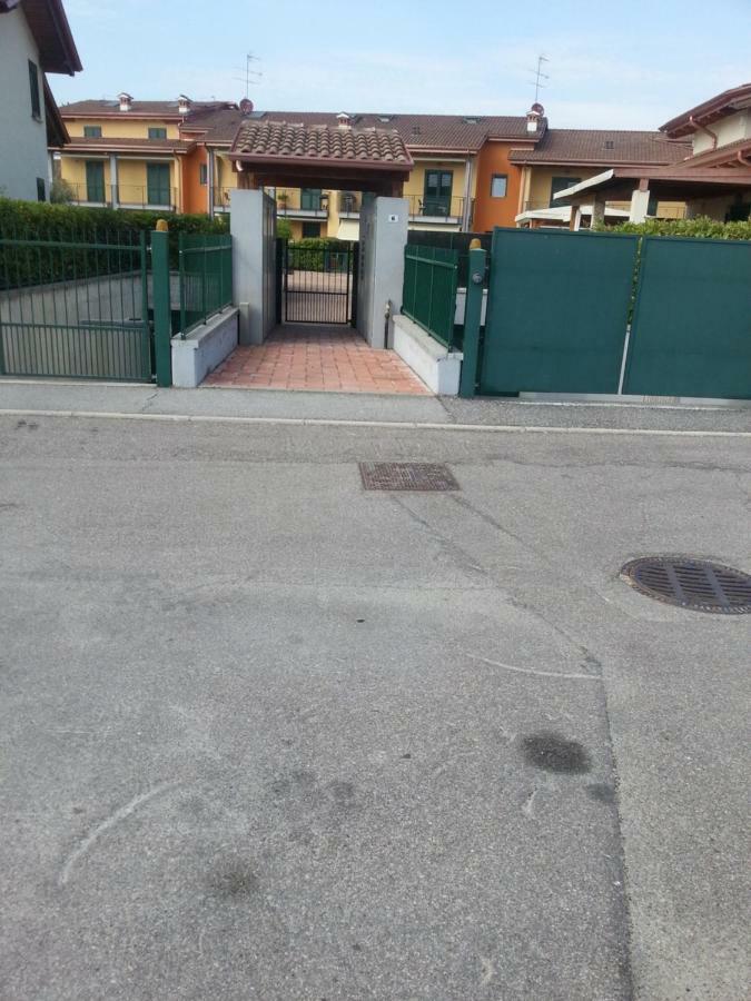 Peschiera Appartamenti Vacanze Peschiera del Garda Ngoại thất bức ảnh